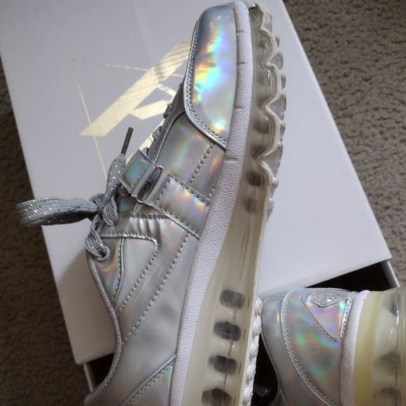 YRU dolls kill aire silver platform sneakers Space Alien Shoe Chain Charm 8 New - Picture 12 of 16